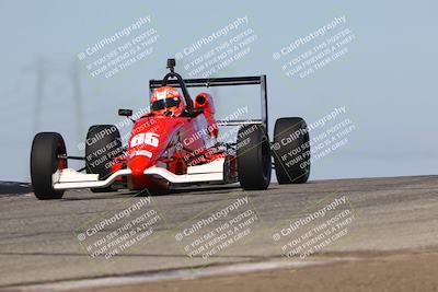 media/Oct-26-2025-CalClub SCCA (Sun) [[8ce1e69566]]/Group 3/Grapevine/